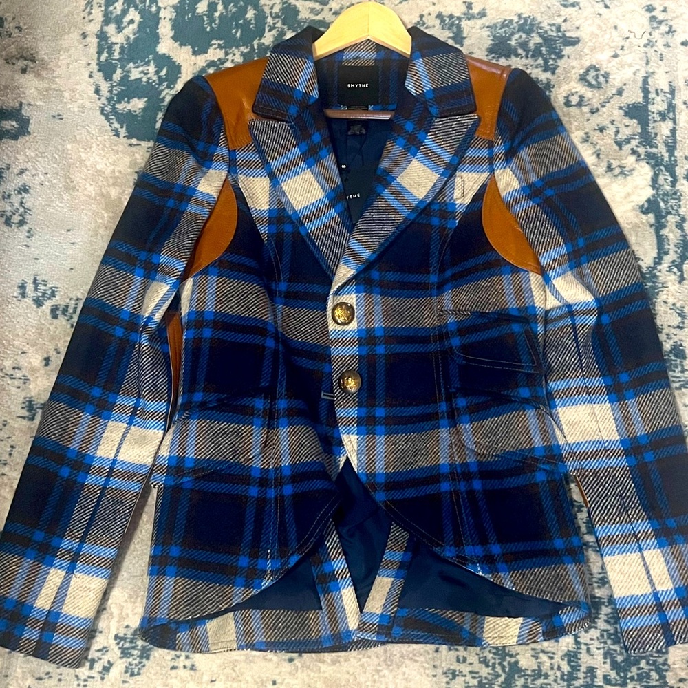 Smythe Rifle Patch Equestrian Blazer
Size 8